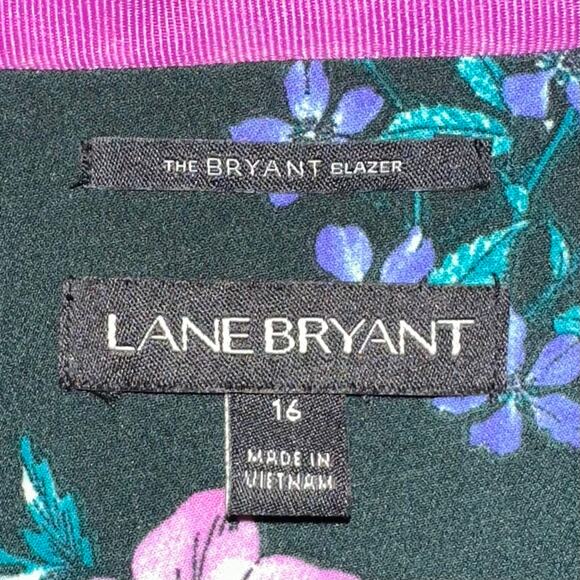 Lane Bryant The Bryant Blazer Deep Green Floral Bell Sleeve Blazer Size 16 - Picture 4 of 16